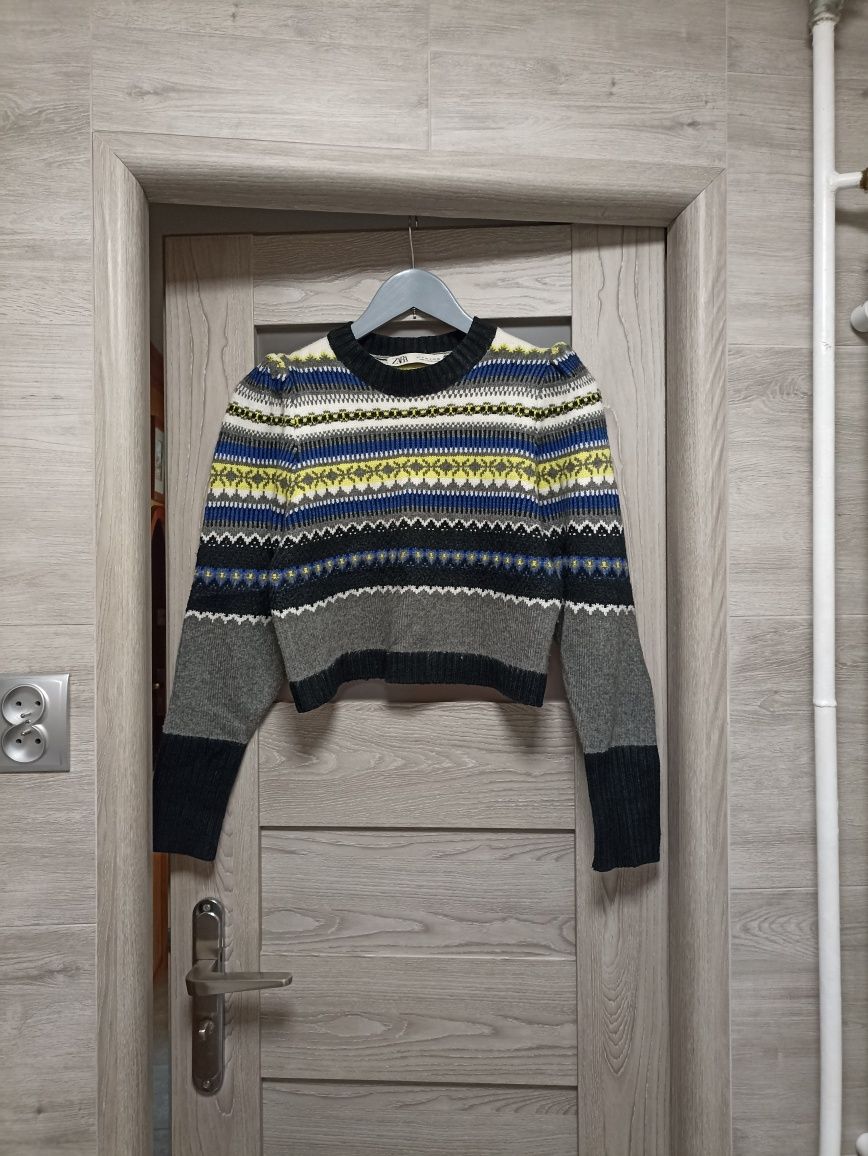 Sweter wzór bufki poszukiwany modny must have hit wełna Zara