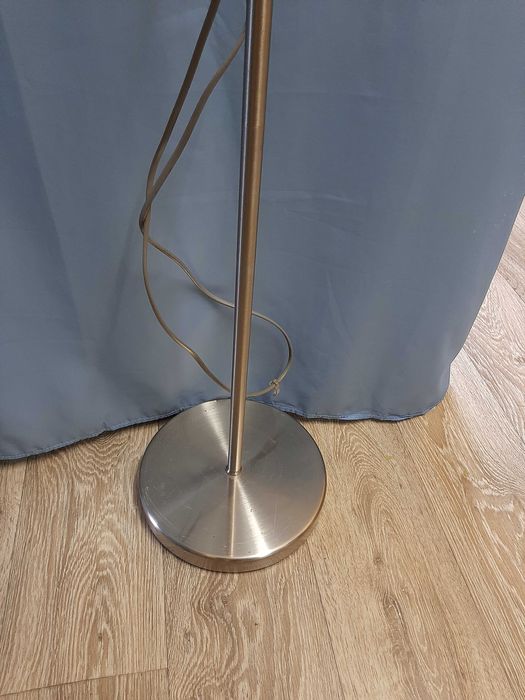 Lampa        stojąca
