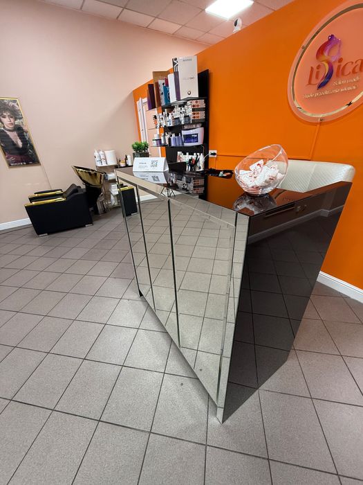 Odstąpię działający salon urody 63m2 Warszawa Praga
