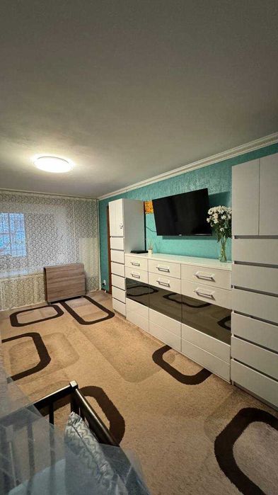 Продам 2к квартиру на 600-річчі