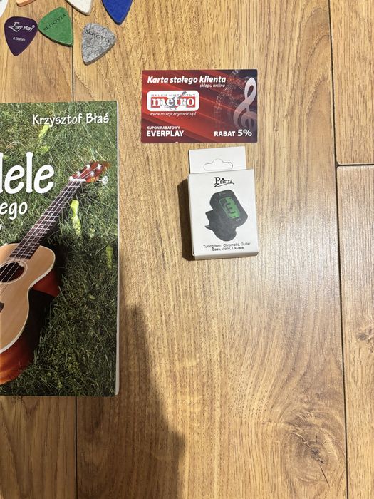 zestaw do nauki grania na ulkulele