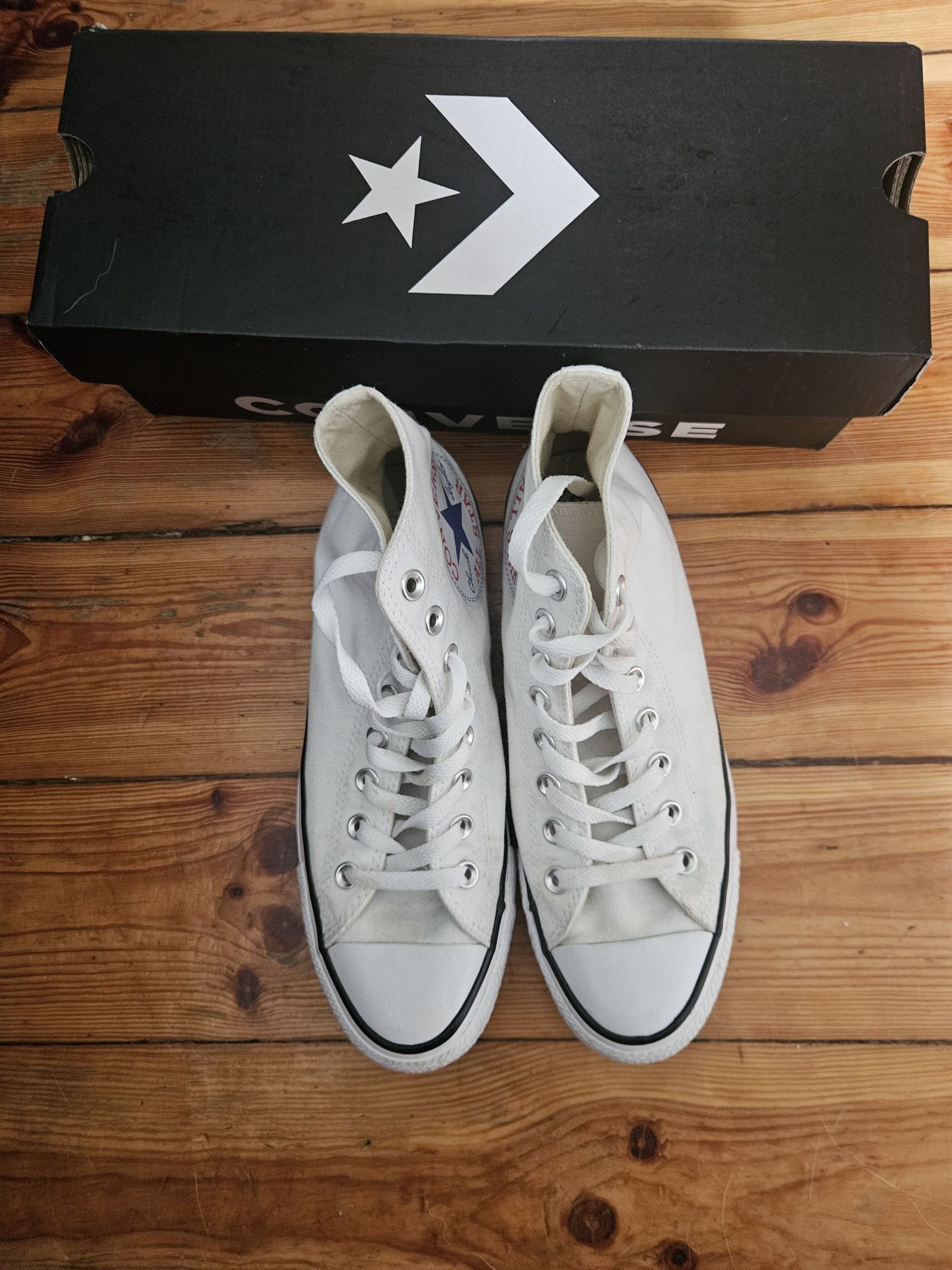 Converse białe r.40