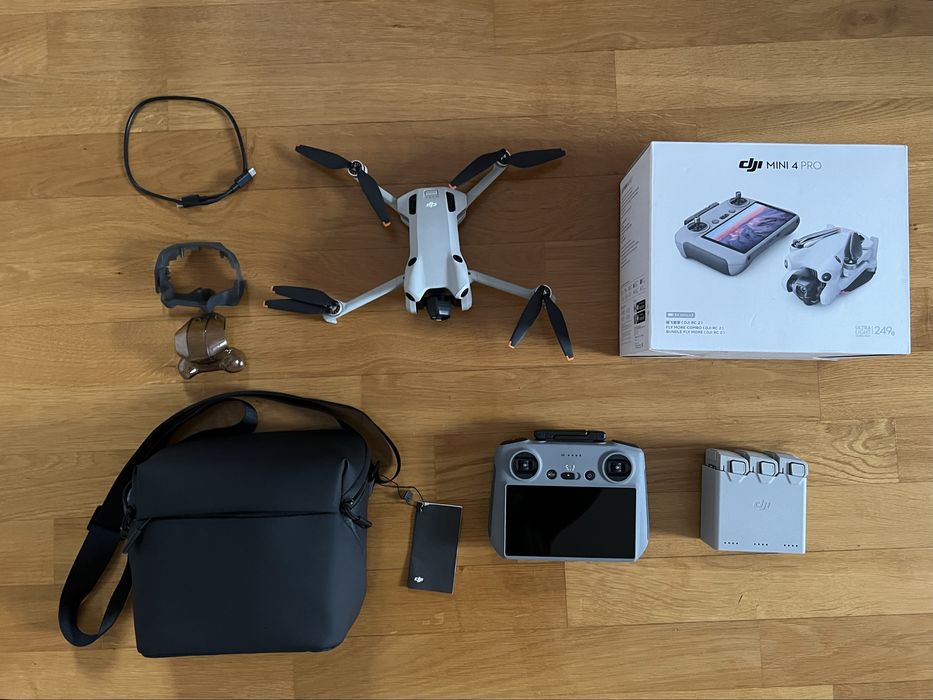 Dron DJI Mavic Mini 4 Pro Fly More Combo DJI RC 2