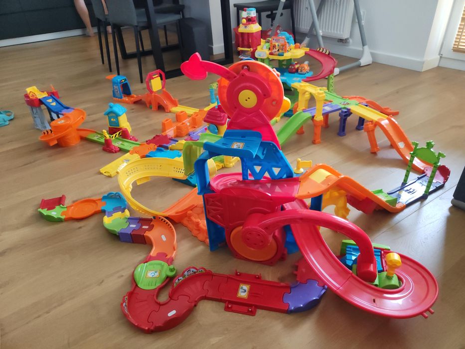 zestaw tut tut auta (toot toot) Vtech