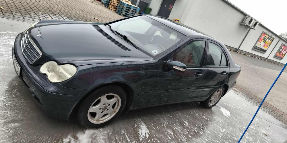 Sprzedam Mercedes c 180
