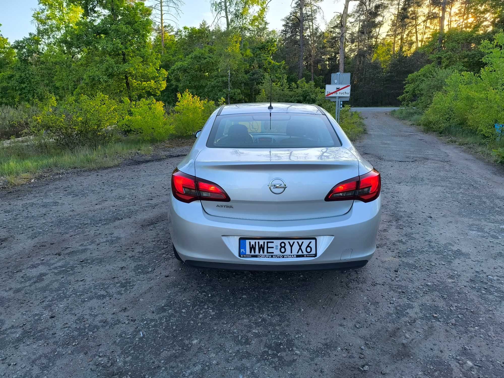 Opel Astra J 1.6 Benzyna + LPG 2016r