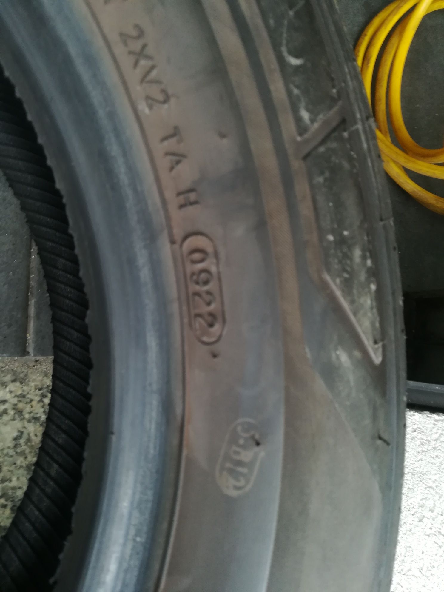 2 pneus 205 65 r16c Hankook