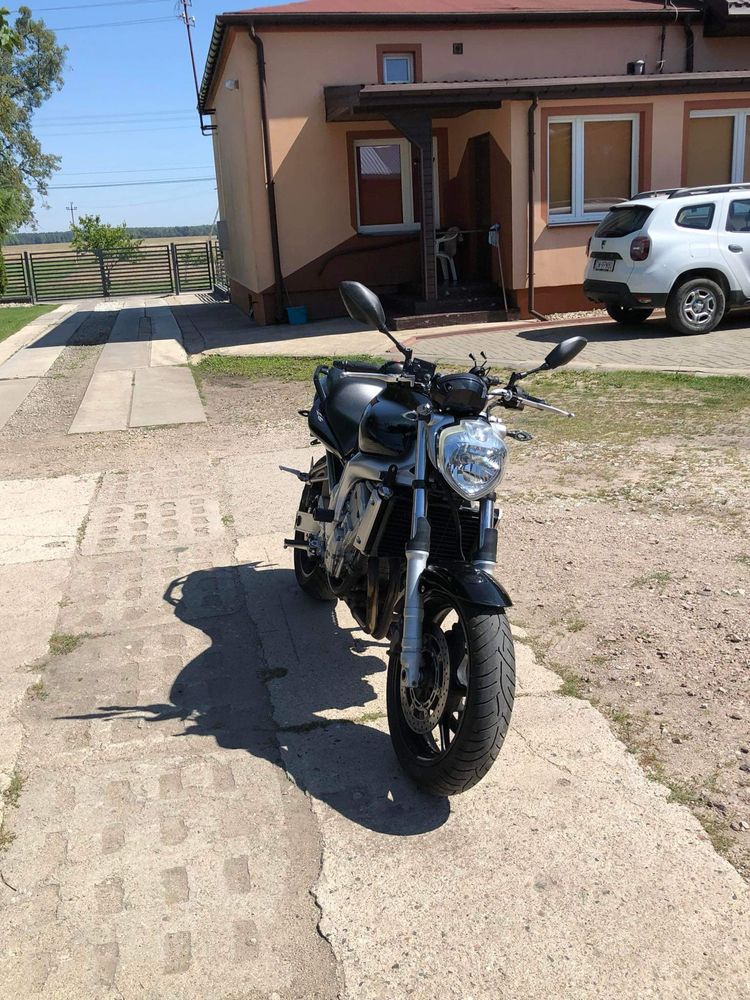 Yamaha FZ6-N 600