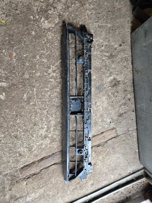 Kratka środkowa dolna zderzaka przód AUDI Q3 II S-Line ORYGINAŁ