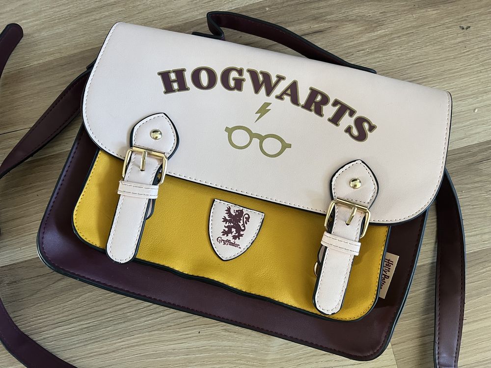 Torba Harry Potter Reserved Hogwarts listonoszka jak plecak