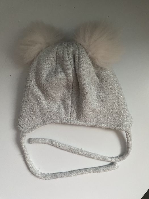 Зимова дитяча шапка