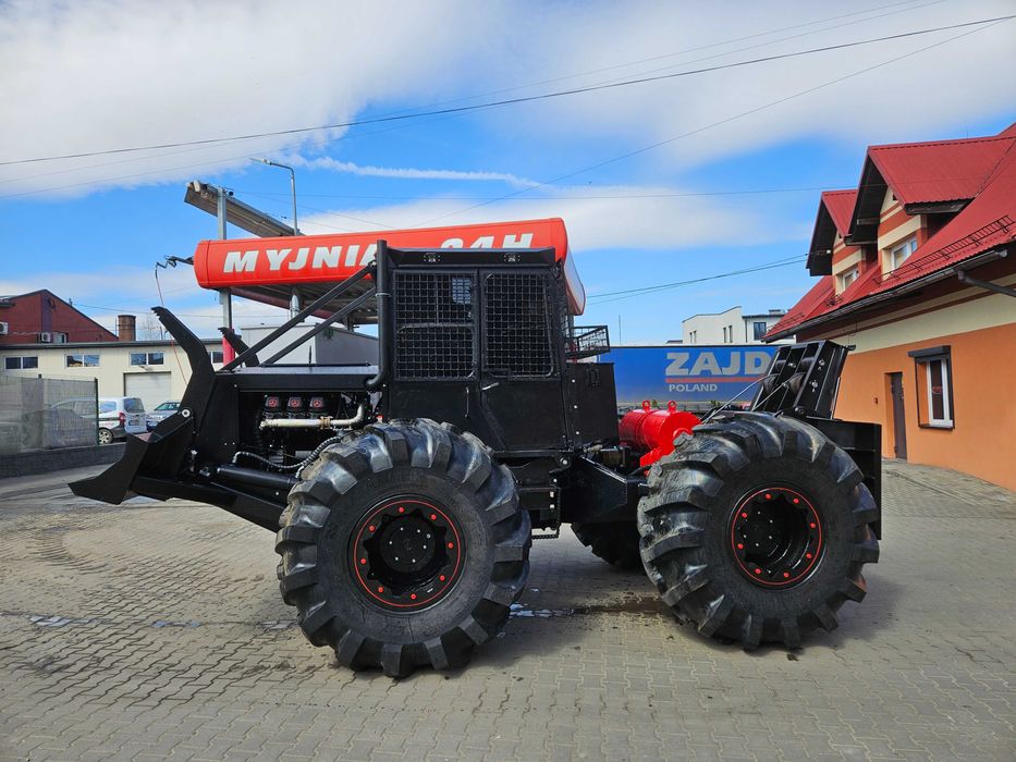 Remonty kapitalne ciągników leśnych Lkt 81 Turbo, naprawy podzespołów