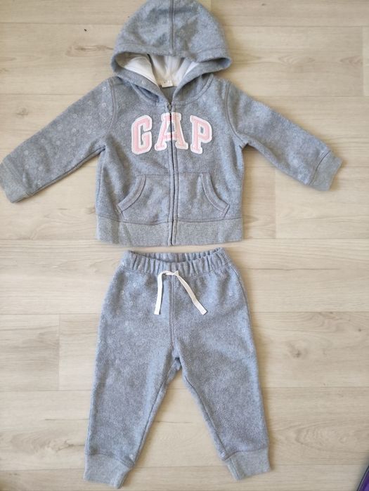 Флісовий костюм GAP 18-24 міс.