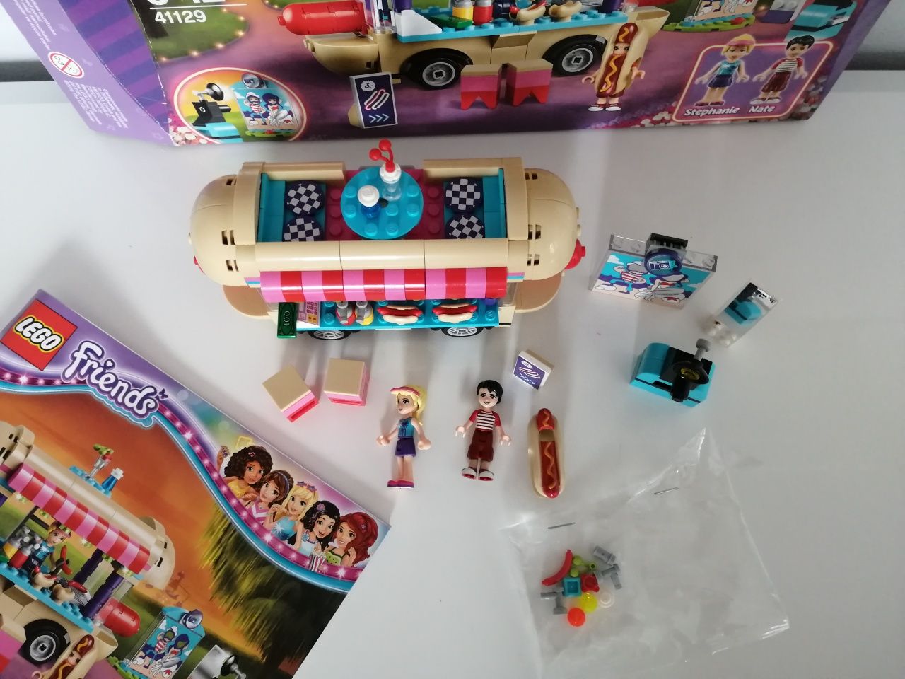 Lego Friends Furgonetka z hot-dogami 41129