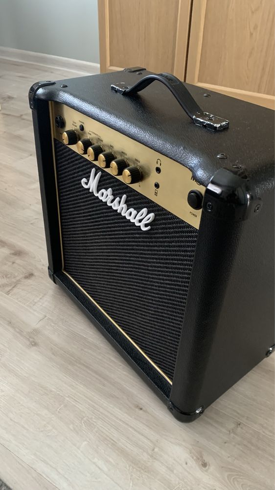 Piecyk gitarowy Marshall MG15G