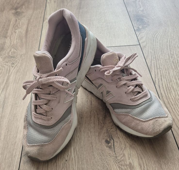 Sprzedam adidasy NEW BALANCE