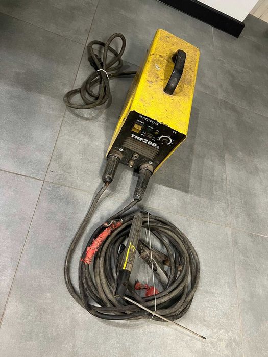 Spawarka Magnum THF200A