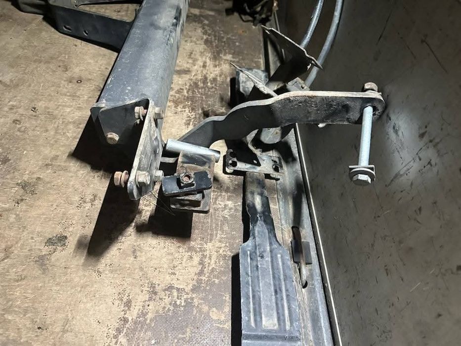 Hak holowniczy Westfalia Ducato 3 skrzyniowy