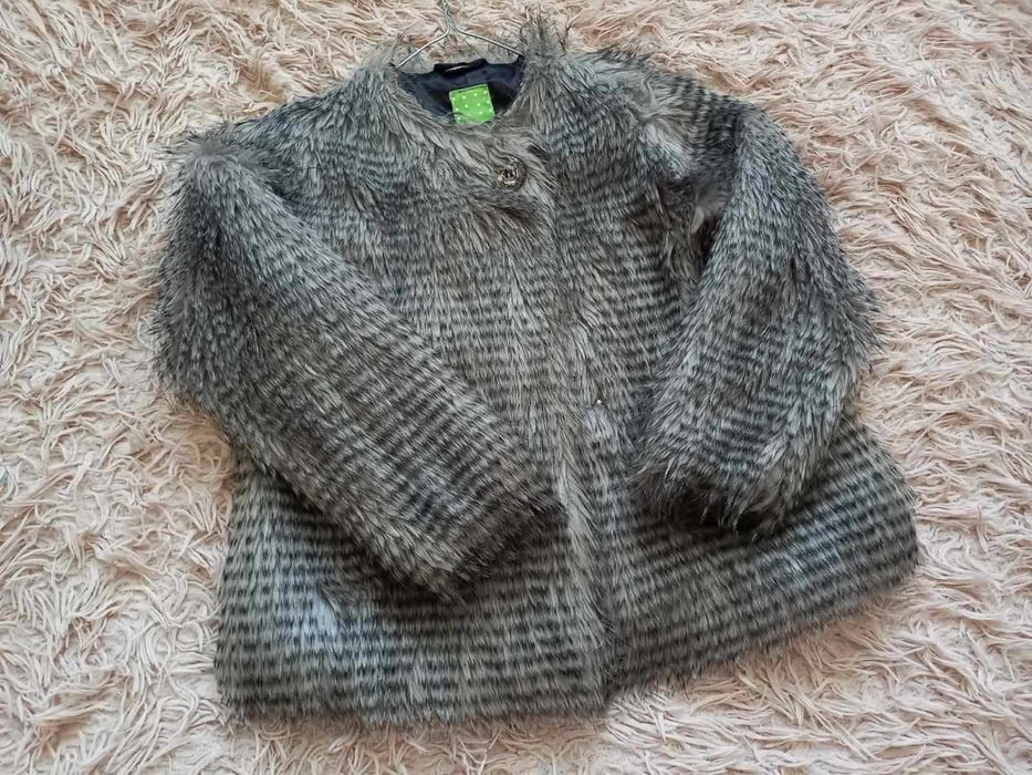 Шубка деми на девочку серая