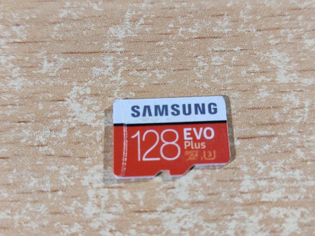 Продам флешку Samsung EVO на 128 гб.