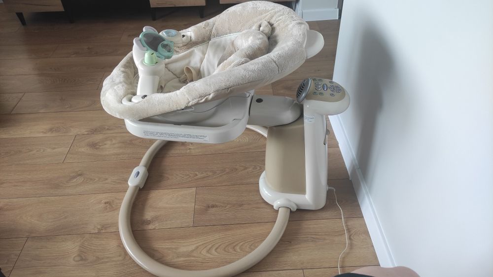 Huśtawka bujak leżaczek kołyska Graco sweetpeace Faux Fur