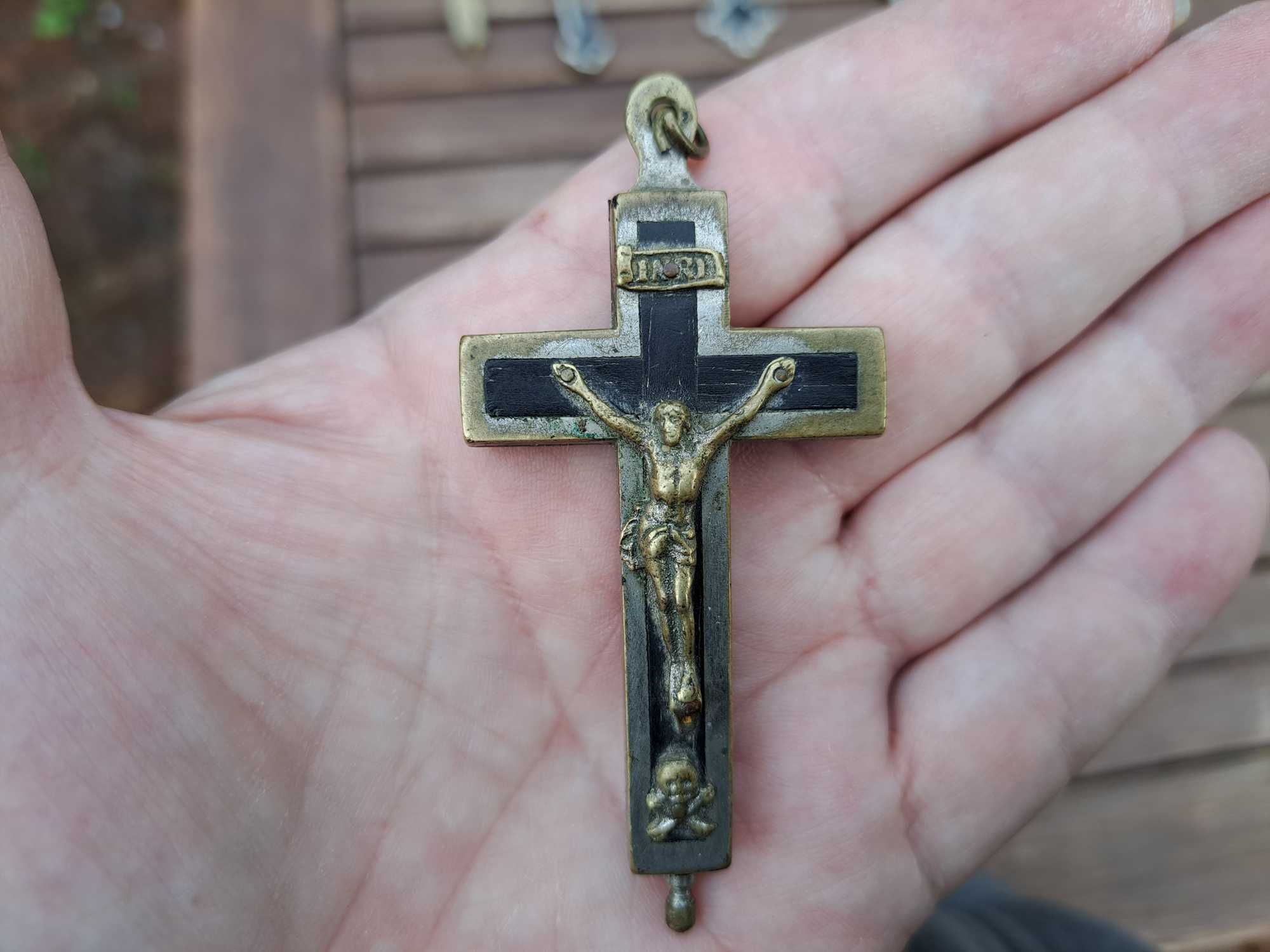 Krzyż enkolpion relikwiarz XIX wiek