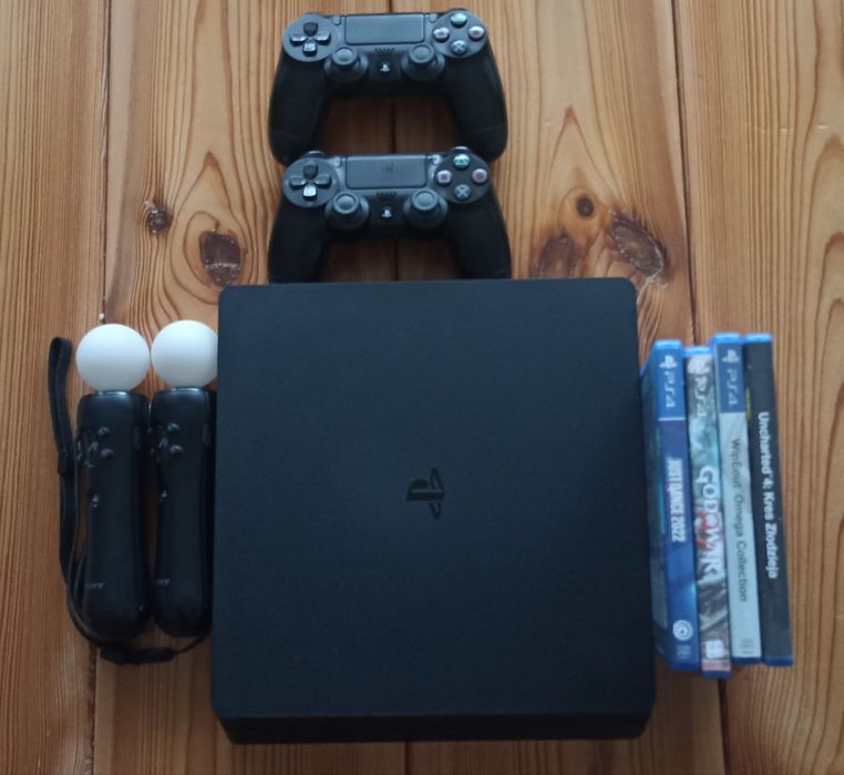 Playstation 4 slim. PS4 SLIM + dodatki