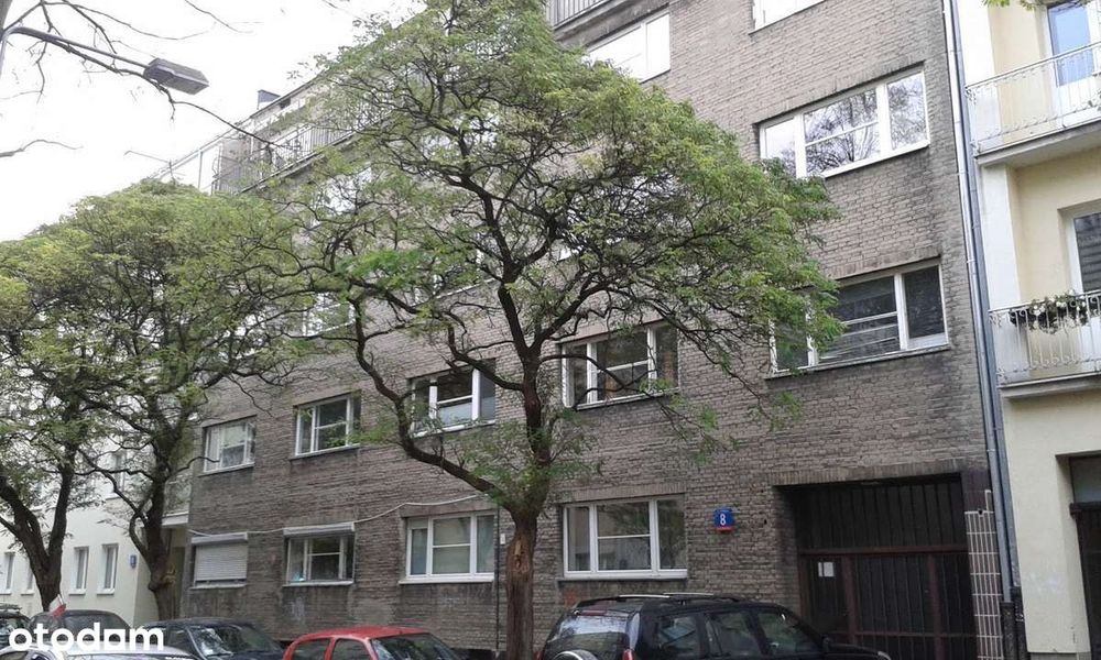 Kawalerka w kamienicy na Starym Mokotowie - Metro Pole Mokotowskie