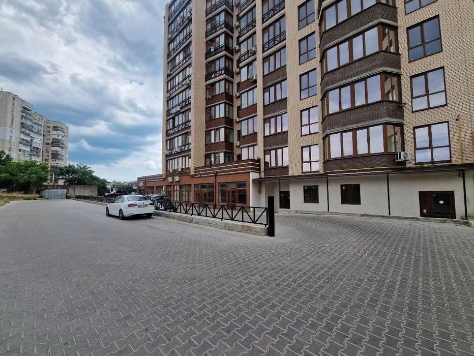 Продам квартиру в Черноморске у моря свое отопление