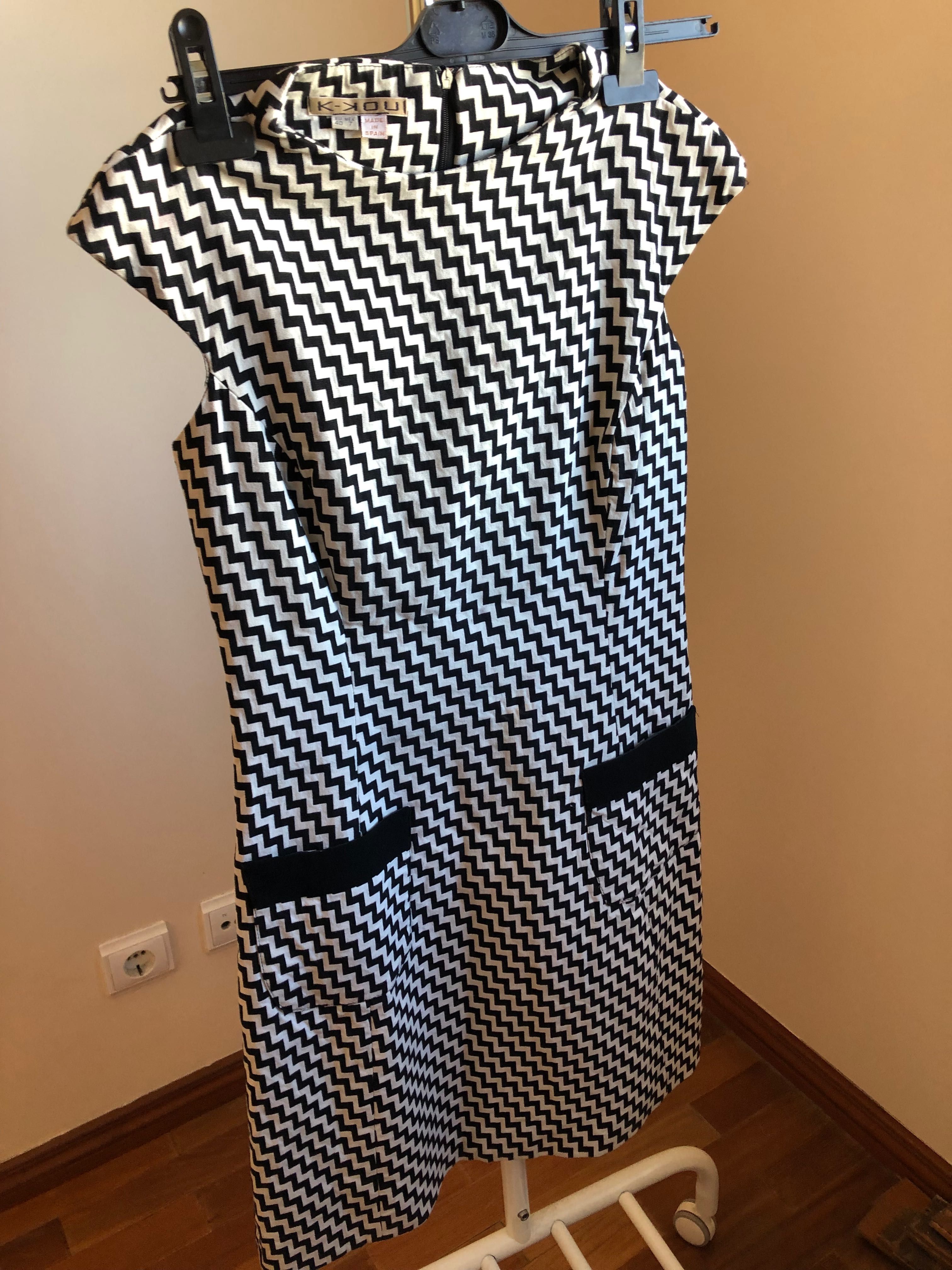 Vestido preto e branco