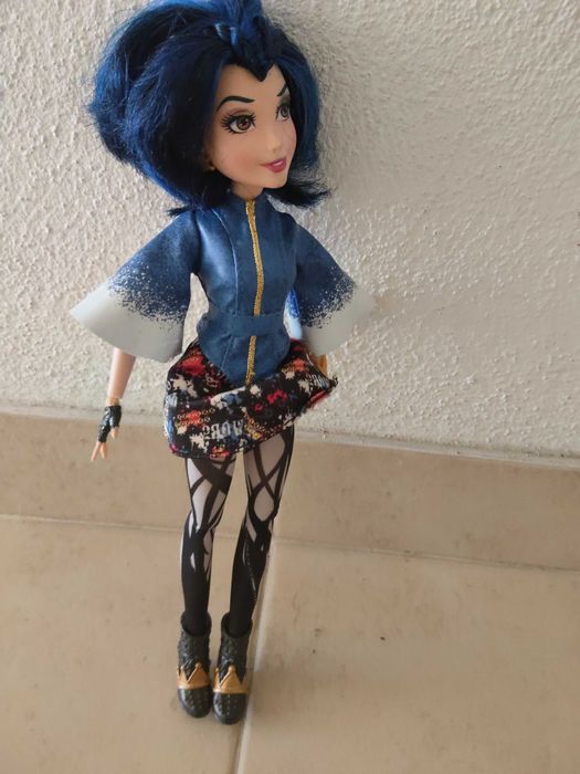 Boneca Evie - Disney