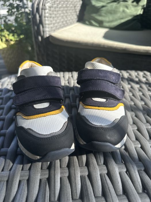 Кросівки  на хлопчика