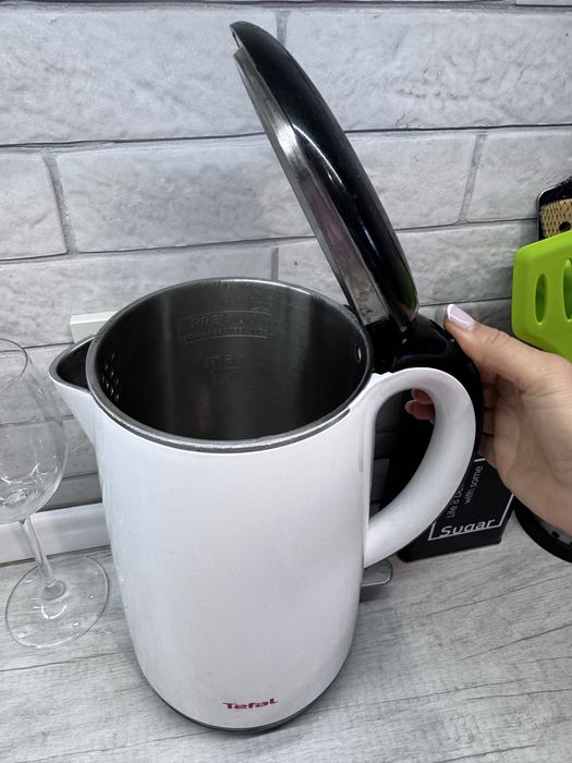 Чайник Tefal 1000грн