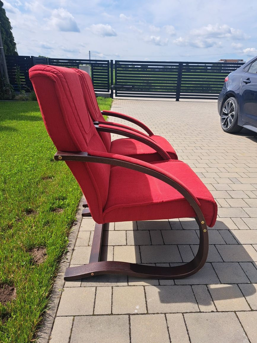 Dwa fotele czerwone do salonu  zadbane