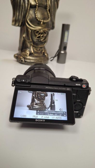 Camera Sony A5100