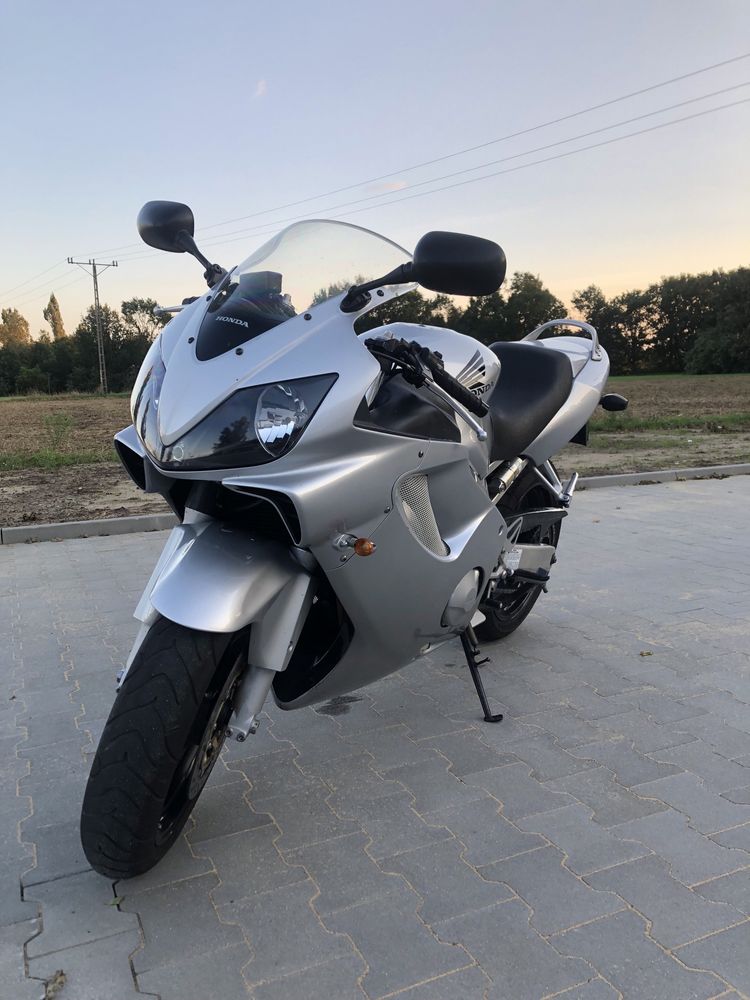 Honda CBR f4i 600cc