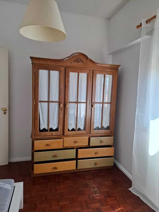 Quarto Estudante Lisboa, junto Alameda da Universidade (wc privativo)