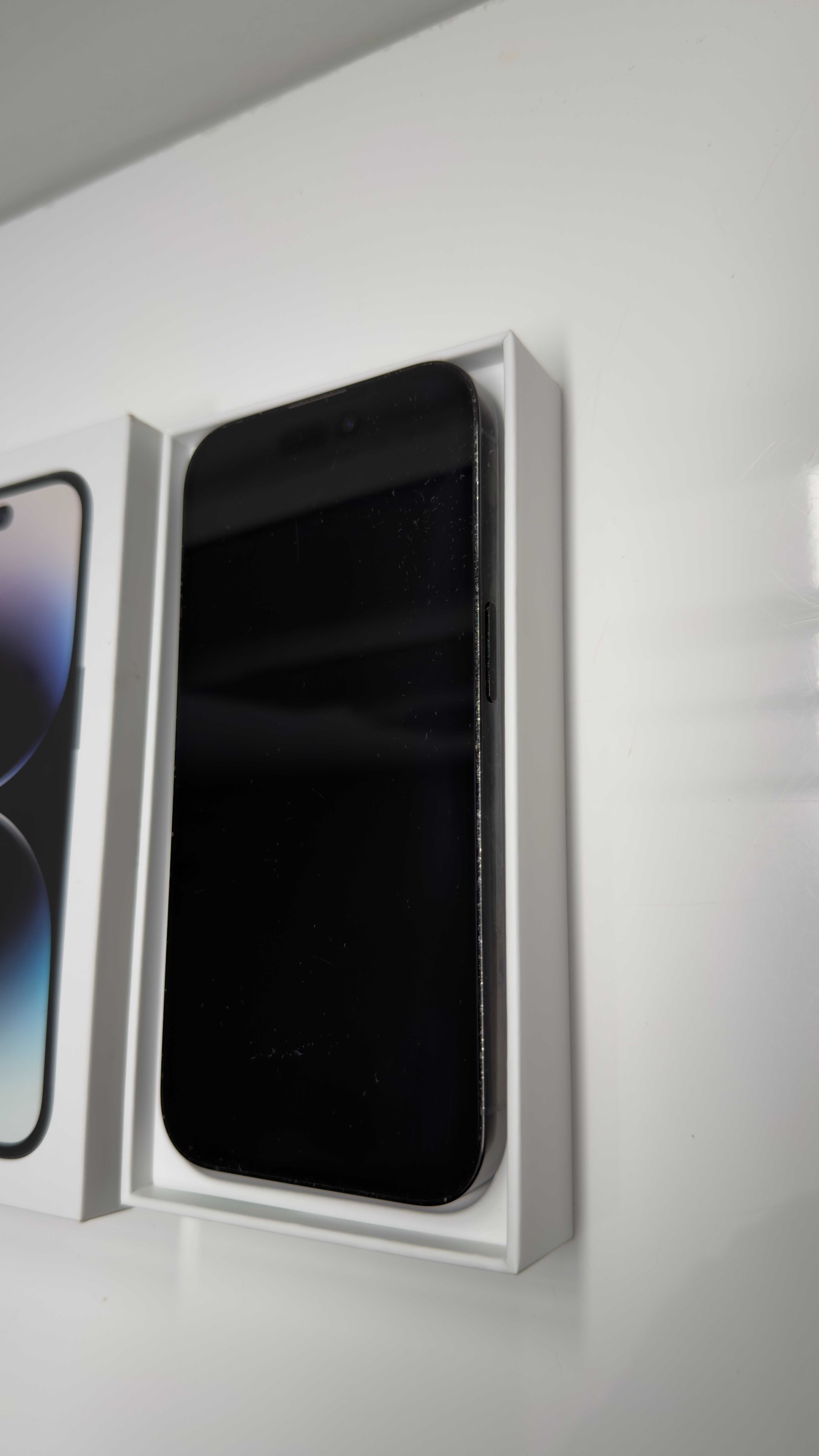 iPhone 14 Pro APPLE (6,1'' - 256 GB - Preto Sideral)