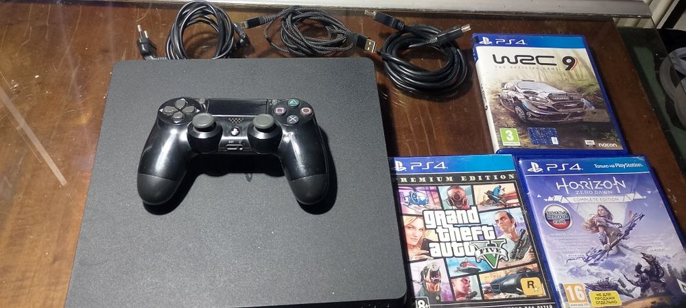 Продаю ps 4 slim 1 терабайт