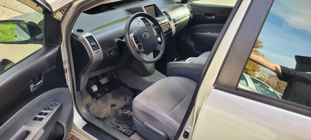 2004 TOYOTA PRIUS 1.5 Hybrid  9 Lat w rękach    Zamiana