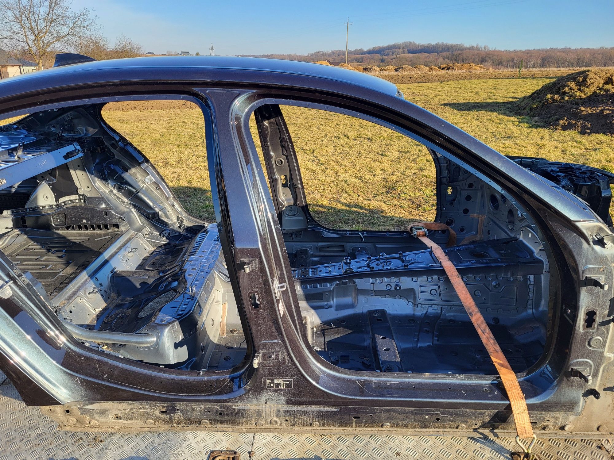 Próg Słupek Prawy BMW 5 m5 f90 G30 G31