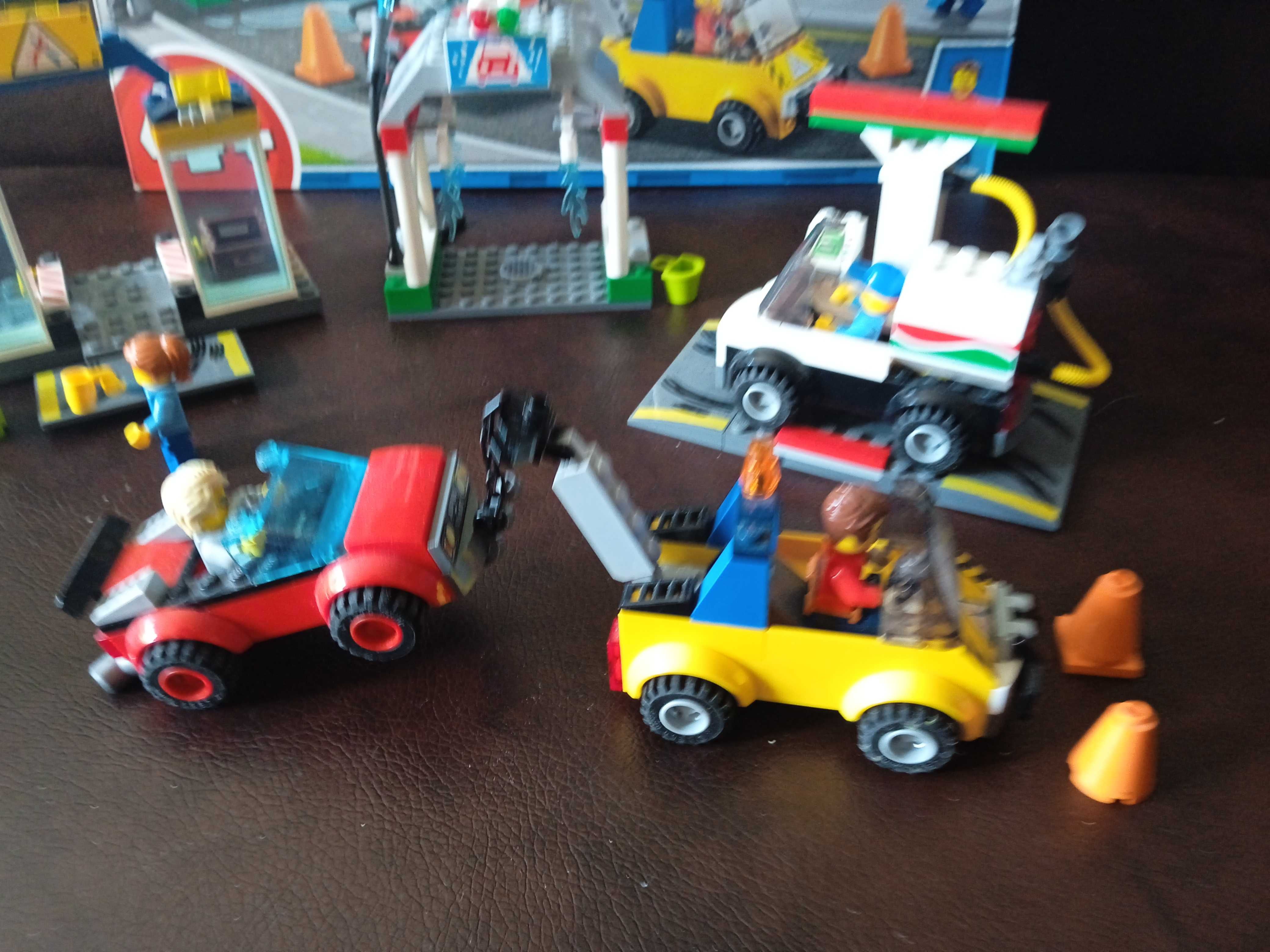 LEGO City Гаражний центр (60232)