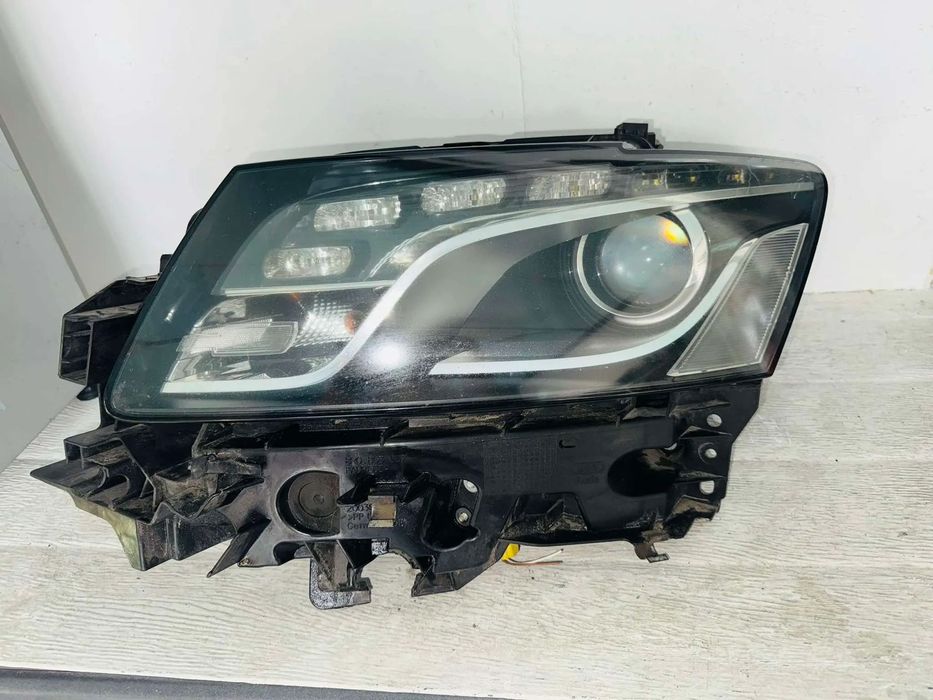 Farol Xénon + Led Esquerdo Audi Q5 - 2008 / 2012
