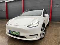 Tesla Y Tesla y long range rwd