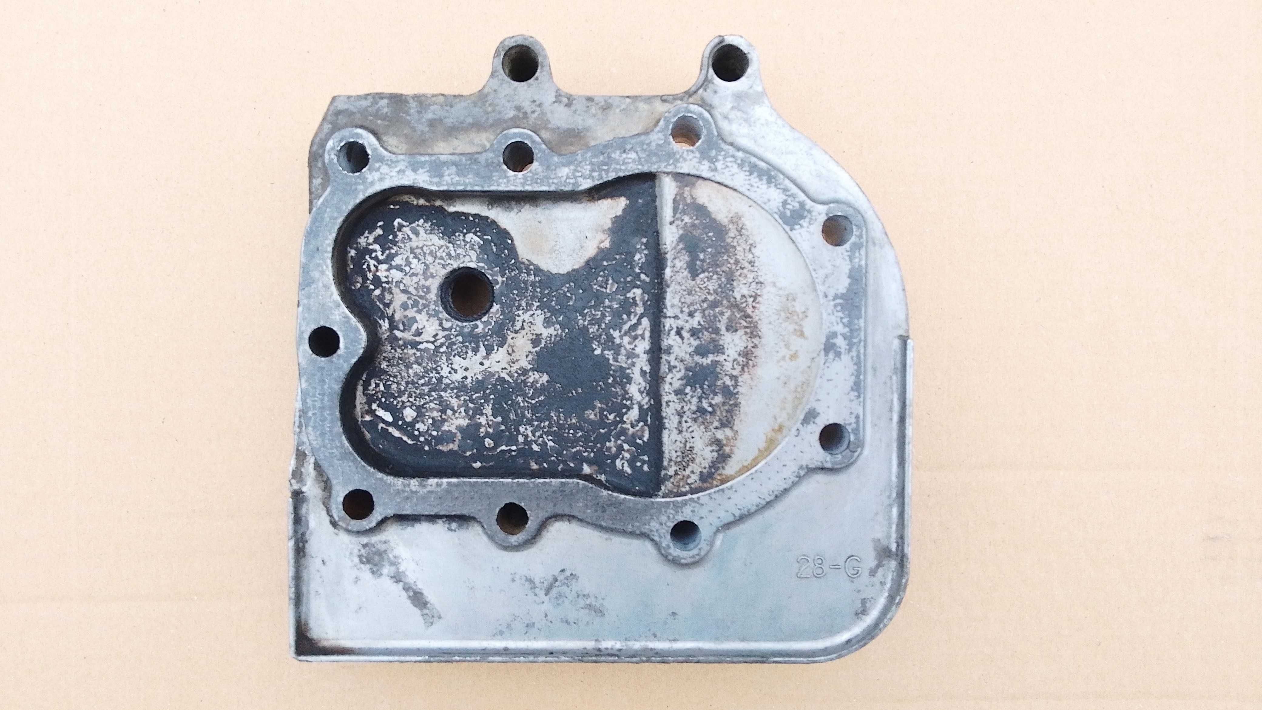 Głowica traktorek Briggs&Stratton 13,5KM dolnozaworowy