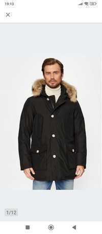 Warto Woolrich Parka czarna Arctic puchowa  M /38