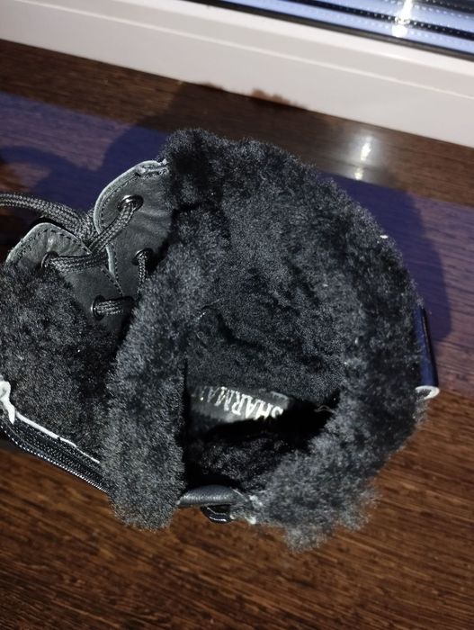 Зимние кожаные ботинки женские