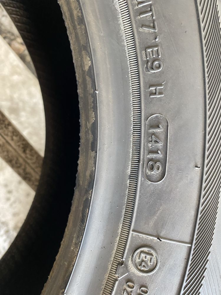 Para opon 205/70/15c hankook winter RW06