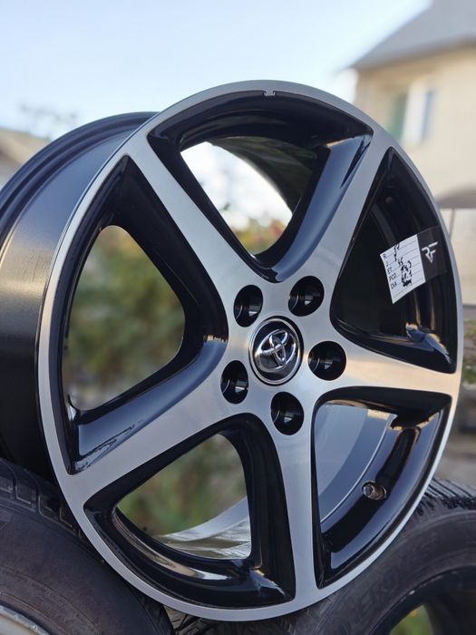 Диски R17 5*114.3 Toyota Camry Avalon