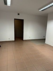 wynajmę lokal handlowo usługowy